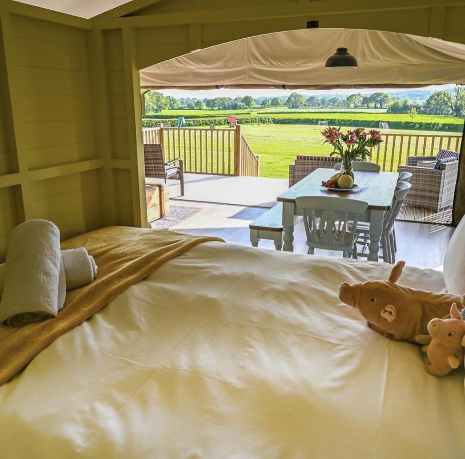 Отель Midleydown Luxury Glamping Эксетер Экстерьер фото